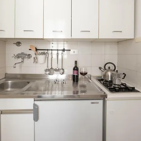 Domus Alexa @piazza Navona Apartman *